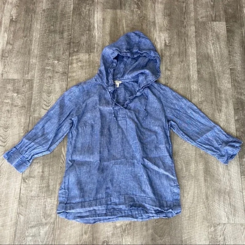 L.L.Bean Hooded Lightweight Top
